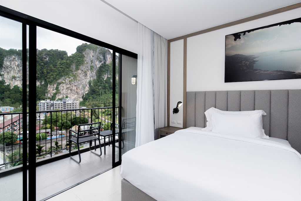 Hotel in Ao Nang Krabi with cliff view
